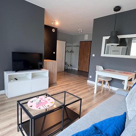 Apartament Blisko lotniska Chopina, darmowy parking Warszawa Zewnętrze zdjęcie